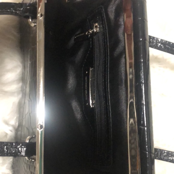 Antonio Melani Black , small purse. New without tags - Picture 3 of 8